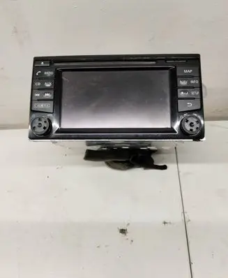 Radio/CD/DVD/GPS head unit