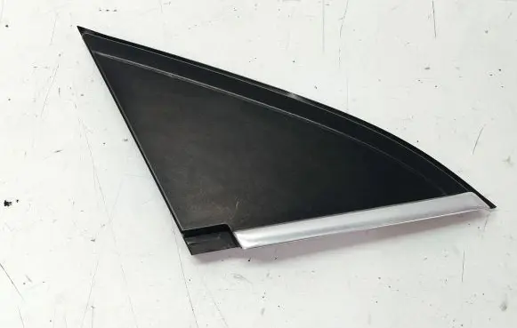Fender end trim