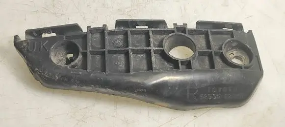 Toyota Auris 150 Front bumper mounting bracket 5253502040 T0Y0TA