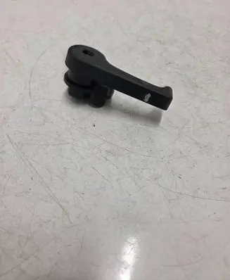 Hyundai i30 Engine bonnet (hood) release handle 