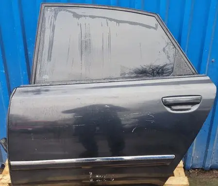 Audi A8 S8 D3 4E Front door