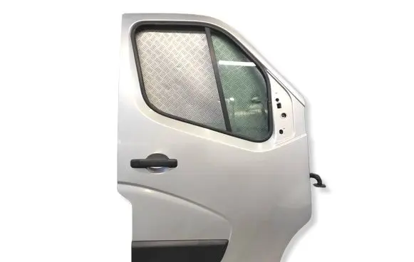 Opel Movano B Front door 