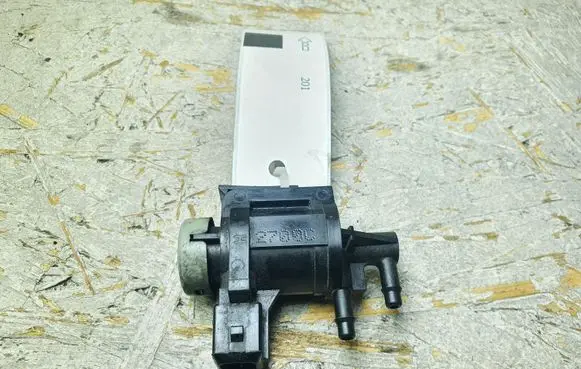 Audi A2 Vacuum valve 1J0906283A