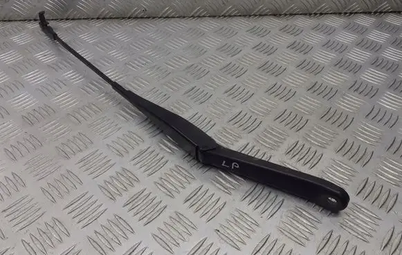 Ford Focus Front wiper blade arm 4M5117526AB