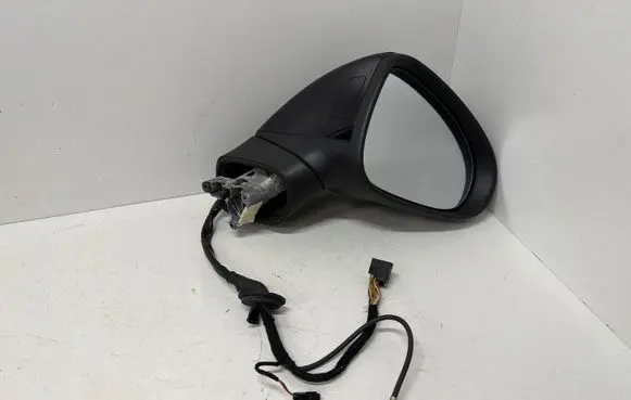 Volkswagen Touareg II Front door electric wing mirror 7P6857502HH