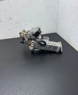 BMW 3 F30 F35 F31 EGR valve cooler 7822347 8513132