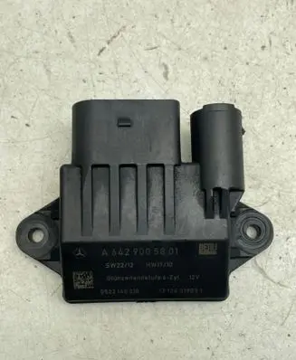 Mercedes-Benz R AMG W251 Glow plug pre-heat relay A6429005801 0522140210 13126019051