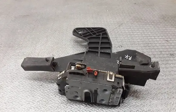 Chrysler Grand Voyager V Front door lock P04589417AF T41KD2889