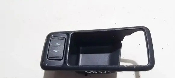 Ford Focus Electric window control switch 3M51226A36AFW 3M51-226A36-AFW