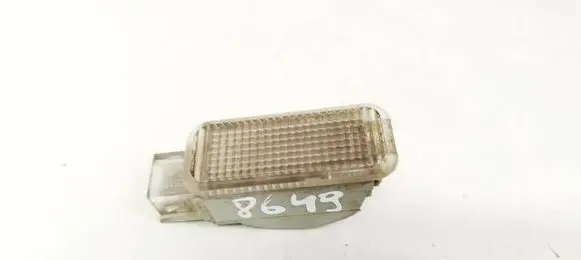 Volkswagen PASSAT B5 Other interior light 3B0947415B