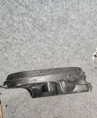 BMW 5 F10 F11 Other engine bay part 7211464 74850610