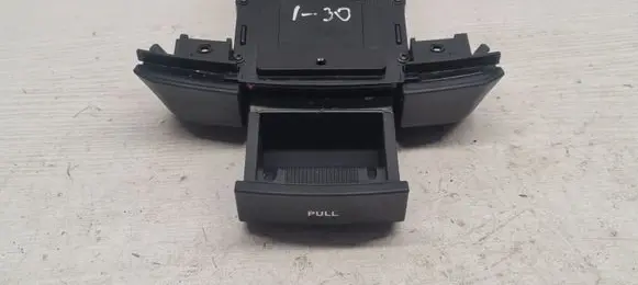 Hyundai i30 Car ashtray FDHCAR