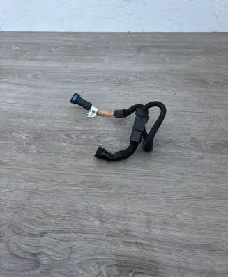 BMW 5 G30 G31 G38 Fuel main line pipe 8575461 8573385