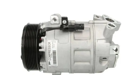 Renault Trafic III (X82) Air conditioning (A/C) compressor (pump) 813265 7711368772 8200846913