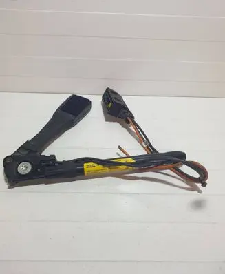 Opel Zafira B Front seatbelt buckle 330803354 13127268