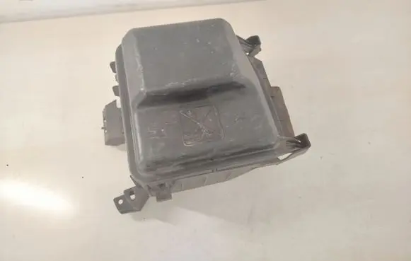 Peugeot Expert Fuse box set 1497285080 1400550780