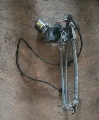 Citroen DS3 Front wiper linkage and motor