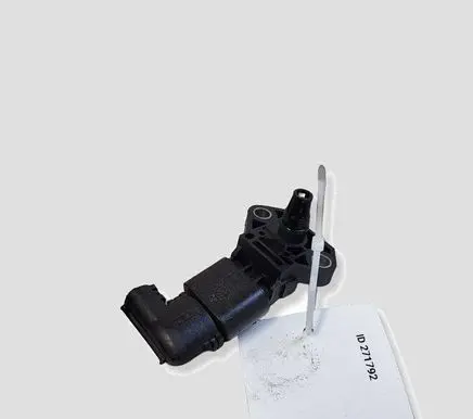 Volkswagen Polo V 6R Air pressure sensor 0281006153 03P906081