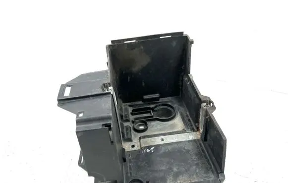 Battery box tray