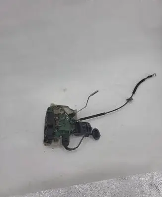 Skoda Superb B5 (3U) Front door lock 