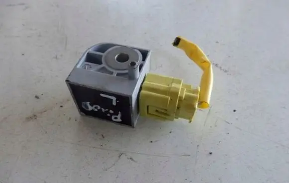 Nissan Leaf II (ZE1) Airbag deployment crash/impact sensor 988305RA0A