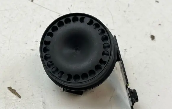 Opel Mokka B Alarm system siren 26008U
