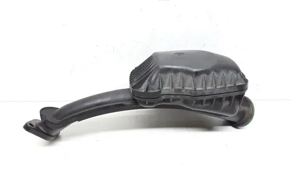 Volvo V70 Intake resonator 30774691