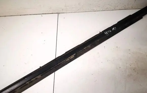 Ford Explorer Front door glass trim molding 
