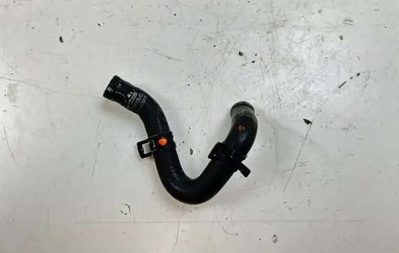Jaguar XK - XKR Engine coolant pipe/hose 6R839Y438AC