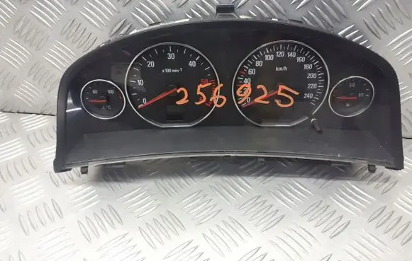 Opel Signum Tachometer 13136729HT