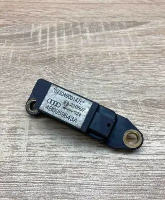 Audi A6 S6 C5 4B Airbag deployment crash/impact sensor 4B0959643A