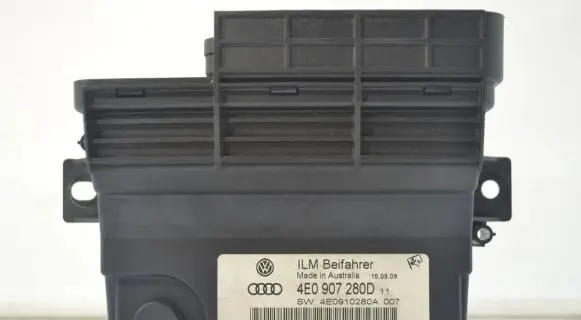 Audi A8 S8 D3 4E Power management control unit 4E0907280D 4E0910280A F005S00327