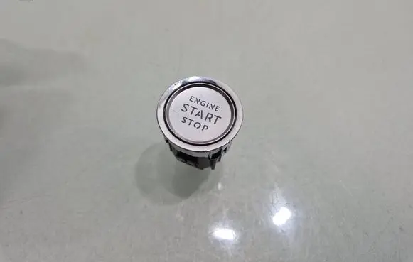 Peugeot 5008 II Engine start stop button switch 9827217880