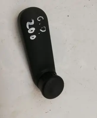 Dacia Sandero Rear door window winding handle 8200673745