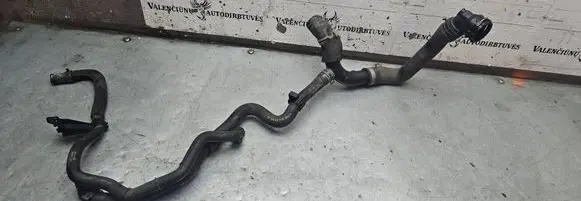 Skoda Superb B6 (3T) Engine coolant pipe/hose 3C0122291D PA66GF30