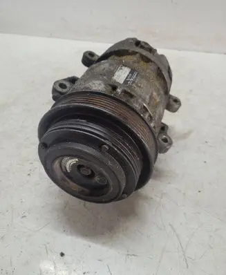 Mitsubishi Pajero Air conditioning (A/C) compressor (pump) 147200