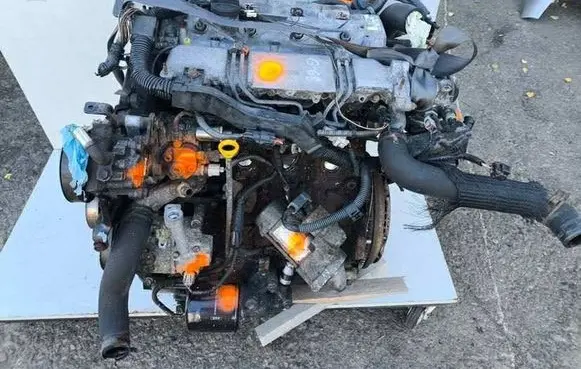 Toyota Avensis T250 Engine E1CDC90 02161526 U165678