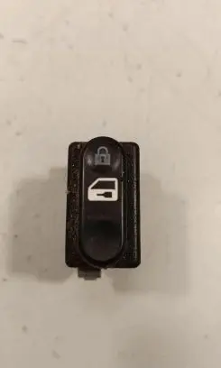 Nissan Qashqai Central locking switch button 21000A