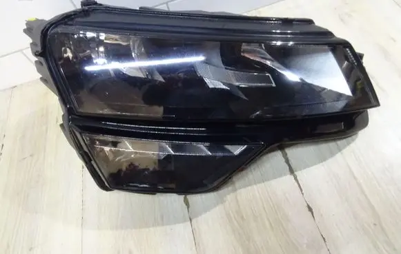Skoda Karoq Headlight/headlamp 57B941016A