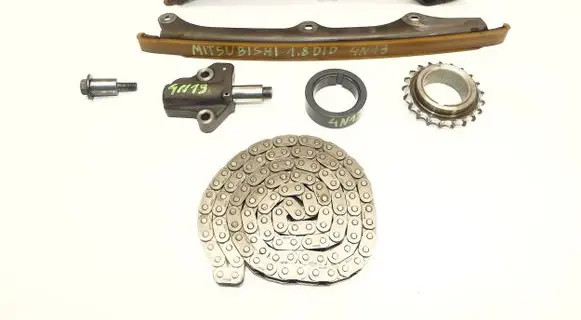 Mitsubishi ASX Slide rail for timing chain 5012598 5012595