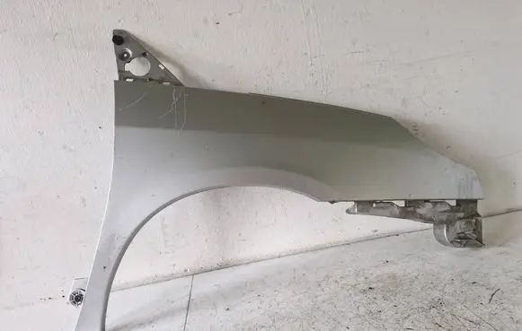 Peugeot 807 Fender