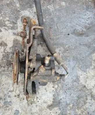 Ford Sierra Power steering pump