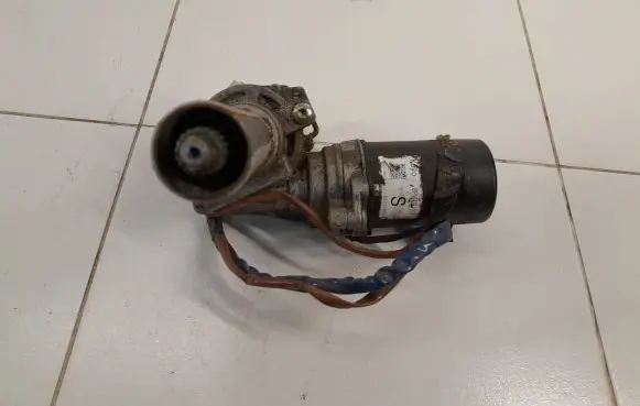 Toyota Yaris Electric power steering pump 452000D110 65111092