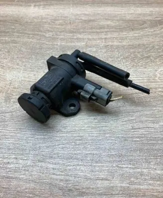 Citroen C5 Turbo solenoid valve 9635704380 0928400414 WithPlug