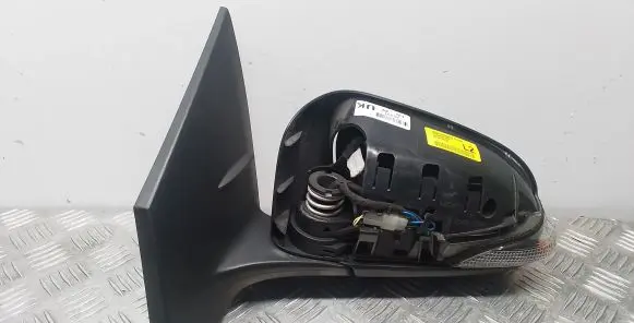 Toyota Auris E180 Front door electric wing mirror 026983