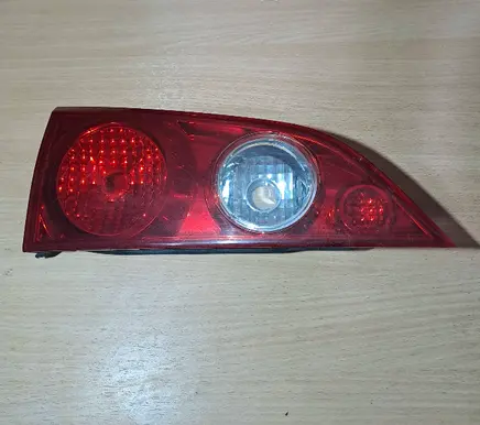Honda Accord Tailgate rear/tail lights P3227