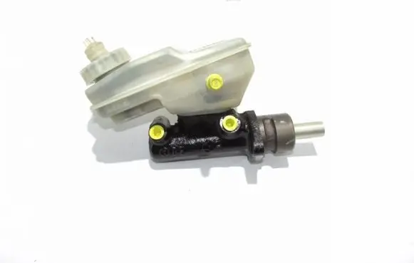 Volkswagen Transporter - Caravelle T4 Master brake cylinder