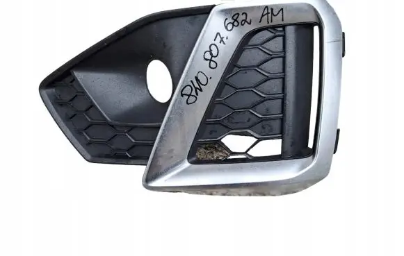 Audi A4 S4 B9 8W Front bumper lower grill 8W0807682AM