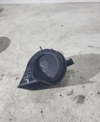BMW X3 E83 Horn signal 703881157 024118