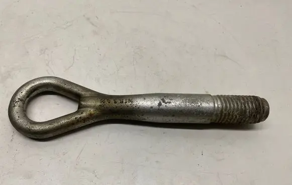 Nissan Qashqai Towing hook eye 